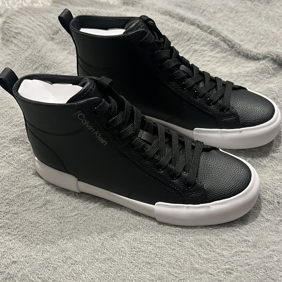 CALVIN KLEIN Women's Cade Casual Lace Up Platform Sneakers - Picture 6 of 11